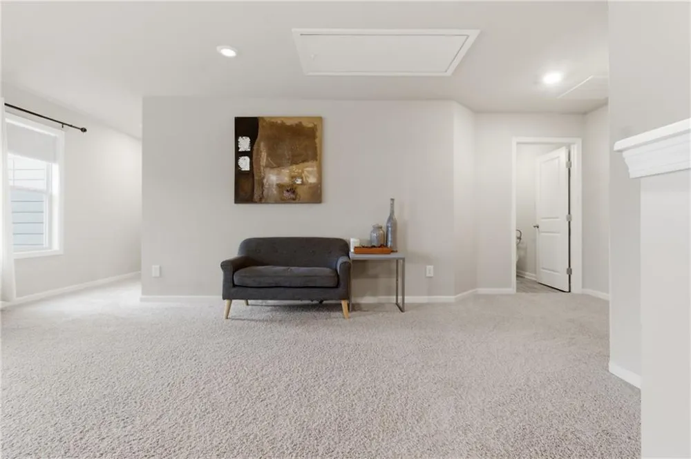 106 Creekside Bluff Way Auburn, GA 30011