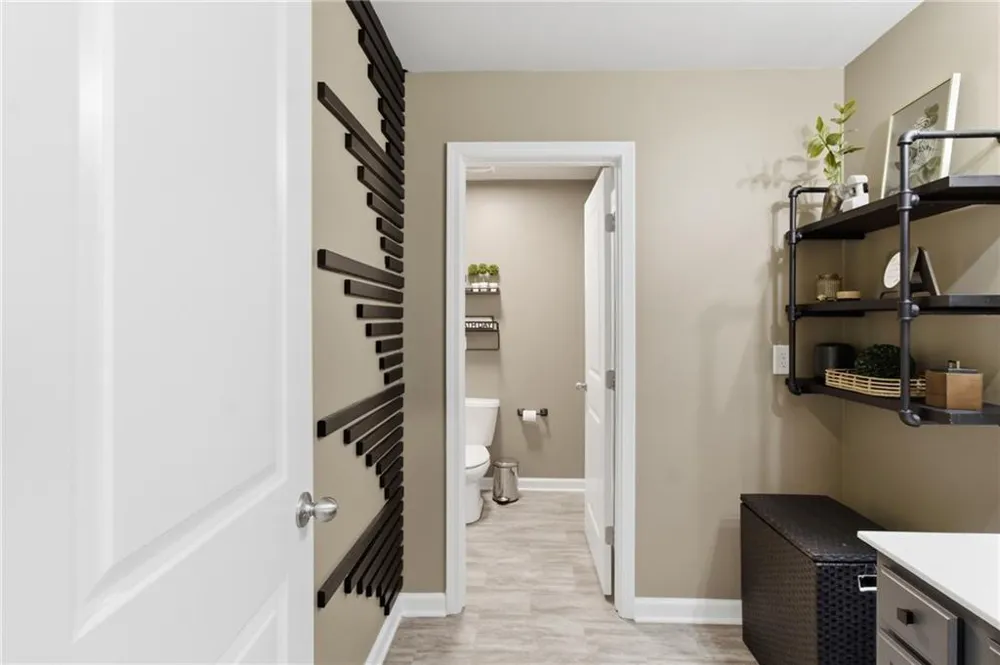 106 Creekside Bluff Way Auburn, GA 30011