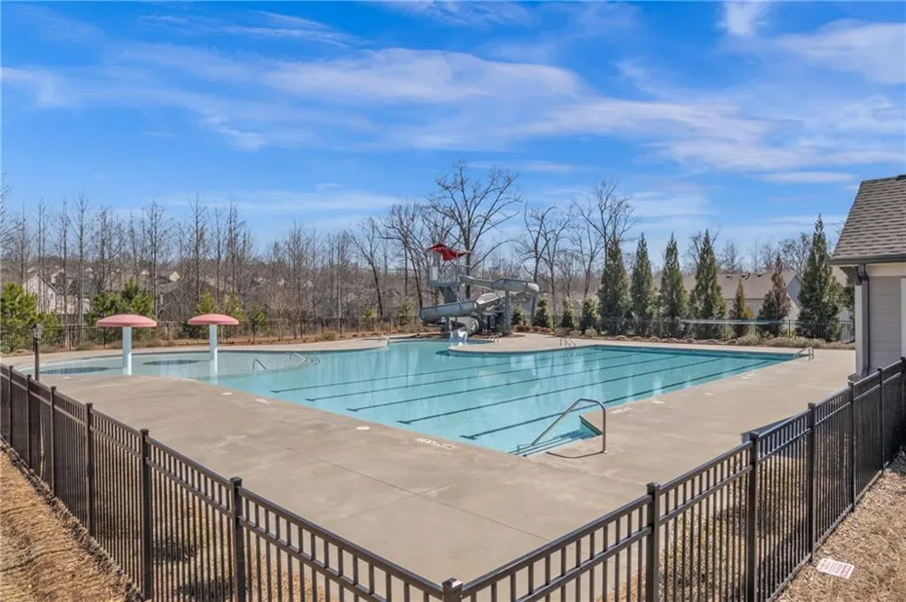 106 Creekside Bluff Way Auburn, GA 30011