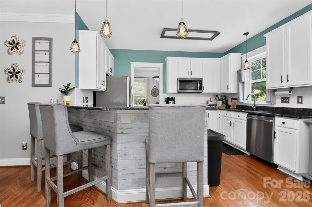 7336 Cascading Pines Drive Tega Cay, SC 29708