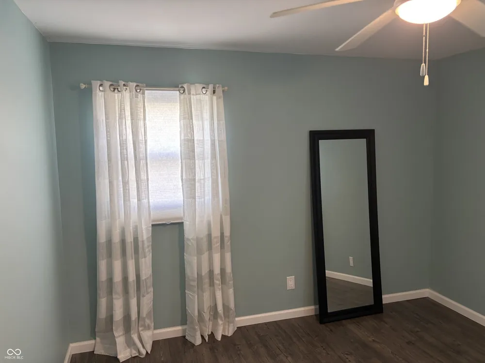 7261 S 250 E Columbus, IN 47201