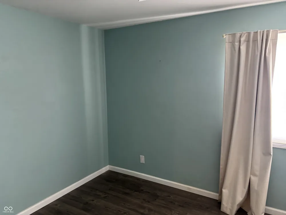 7261 S 250 E Columbus, IN 47201