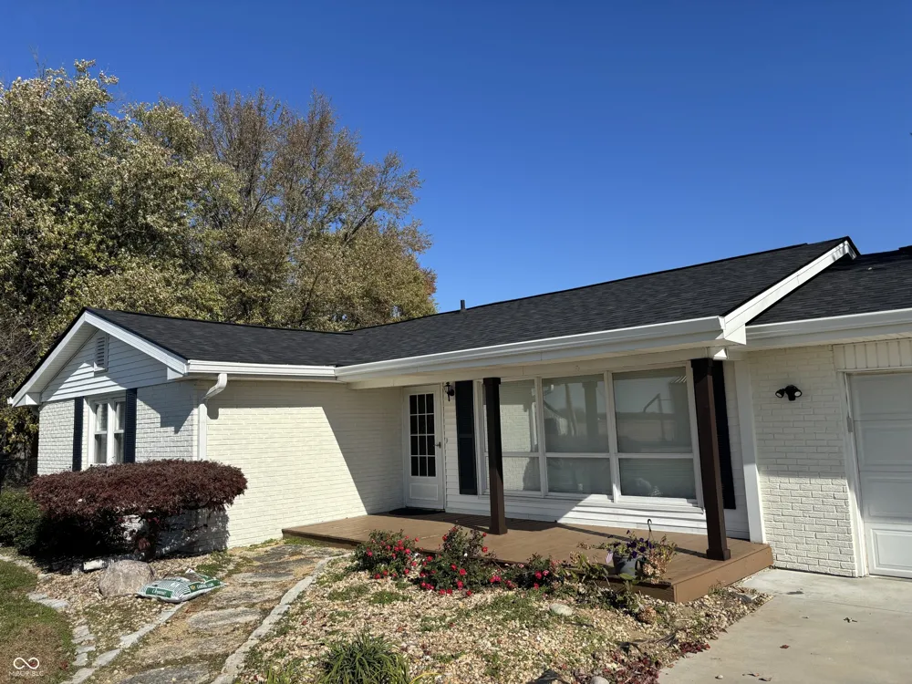 7261 S 250 E Columbus, IN 47201