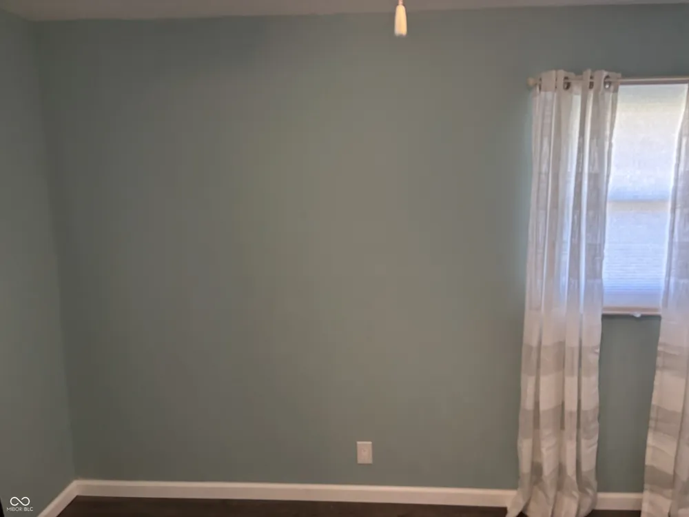 7261 S 250 E Columbus, IN 47201
