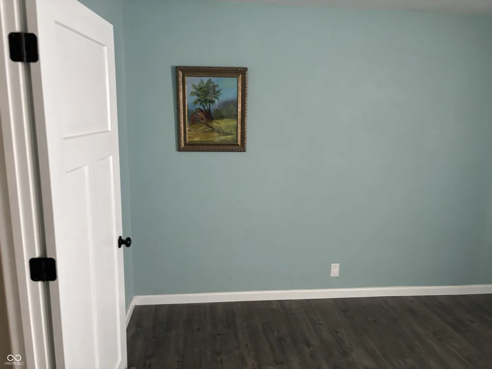 7261 S 250 E Columbus, IN 47201