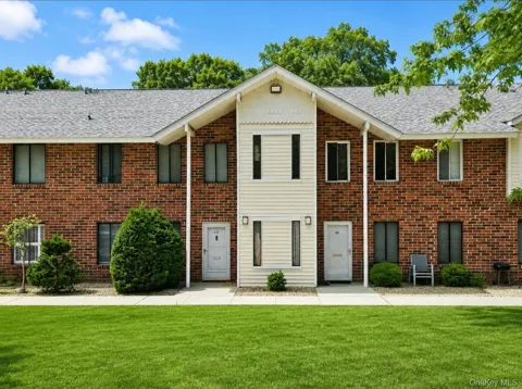 11 Laramie Court #L11