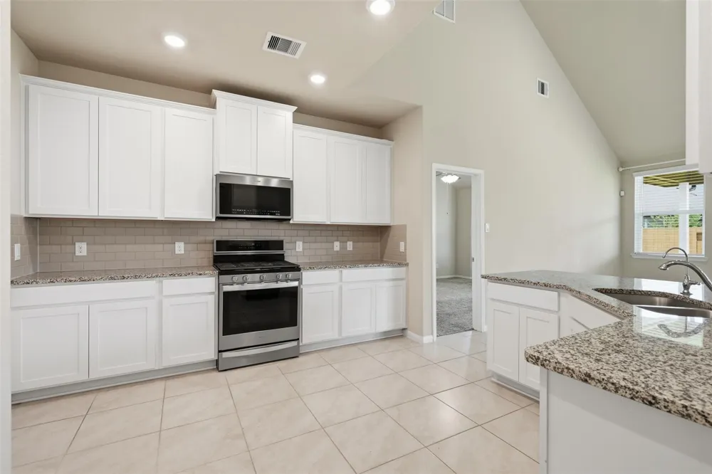 2413 Olancha Drive Rosharon, TX 77583