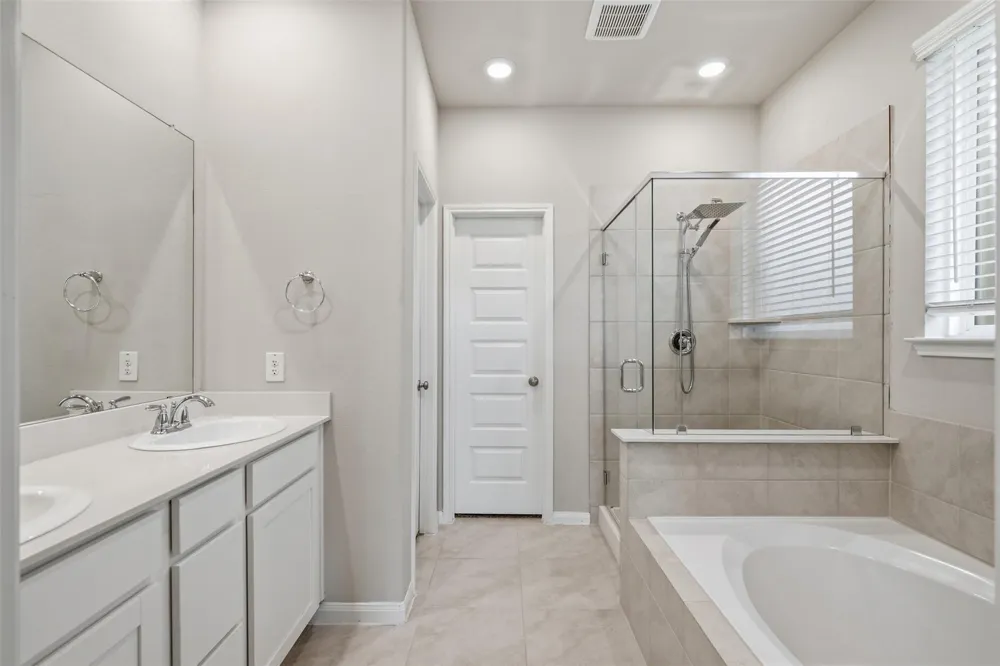 2413 Olancha Drive Rosharon, TX 77583