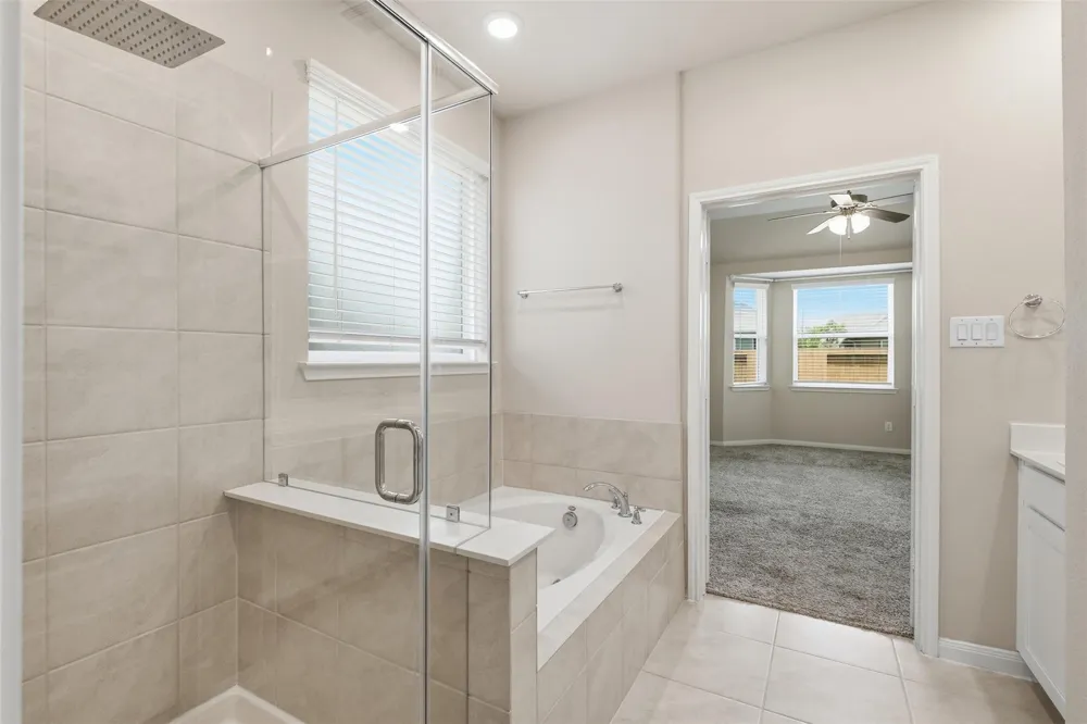 2413 Olancha Drive Rosharon, TX 77583