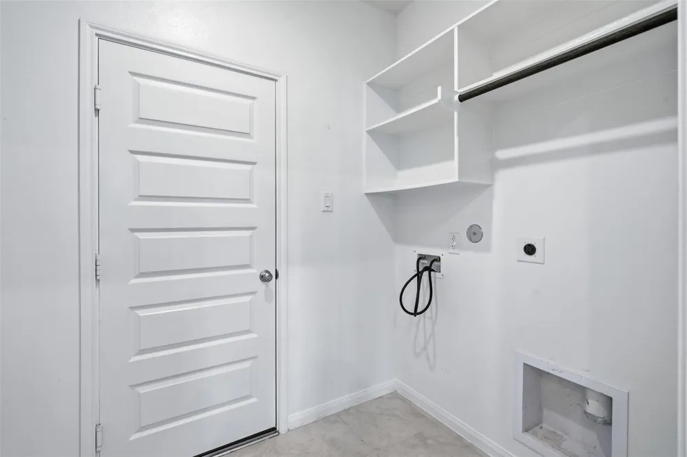 2413 Olancha Drive Rosharon, TX 77583