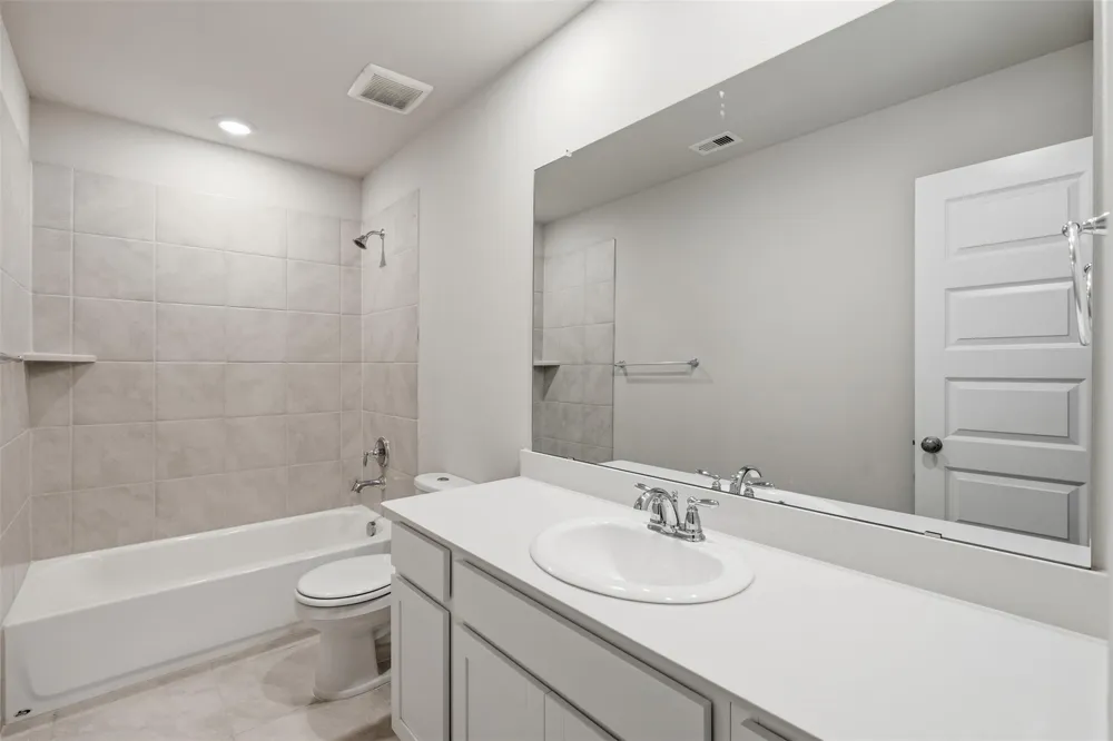 2413 Olancha Drive Rosharon, TX 77583