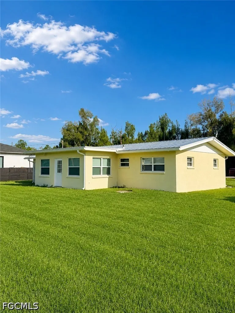 Pasadena Drive Punta Gorda, FL 33955