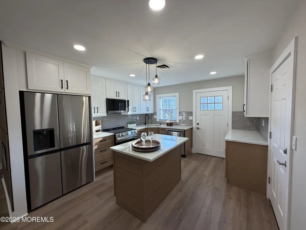 337 Canterbury Court Lakewood, NJ 08701