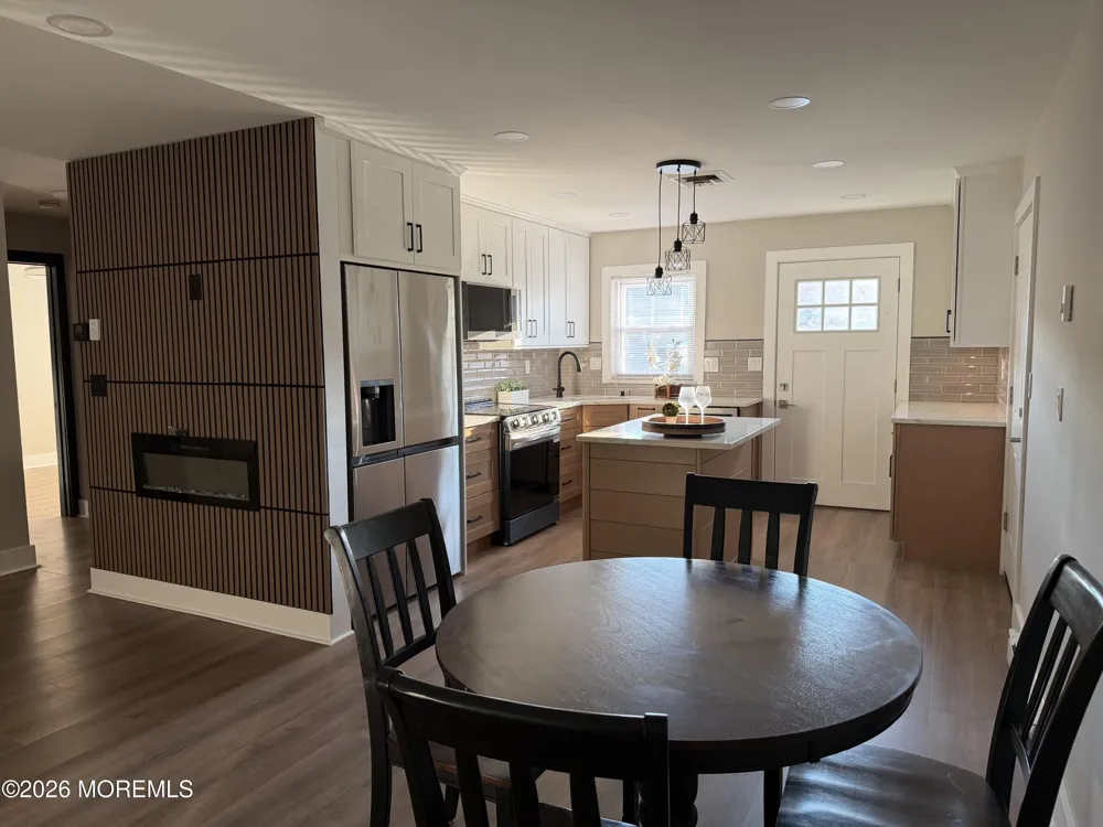 337 Canterbury Court Lakewood, NJ 08701