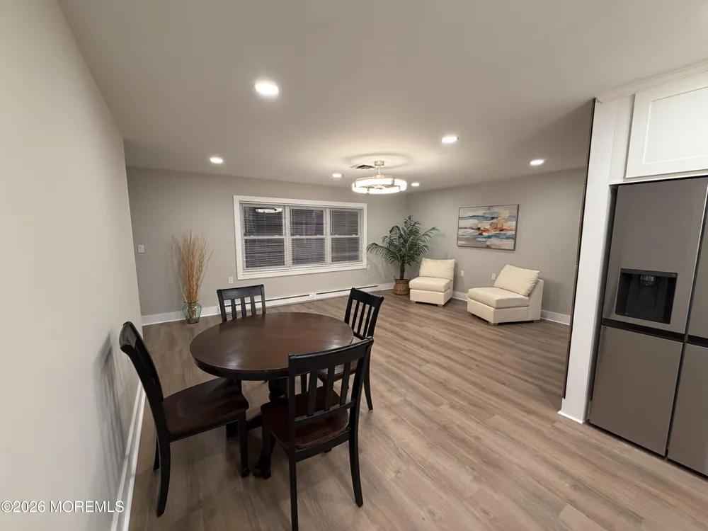 337 Canterbury Court Lakewood, NJ 08701