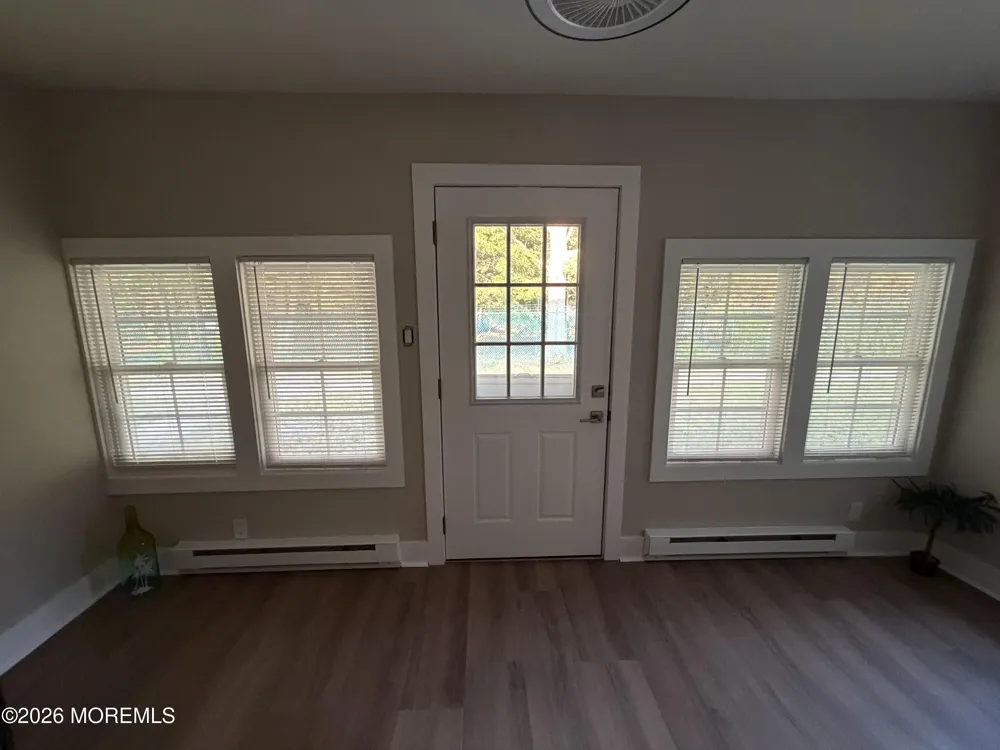 337 Canterbury Court Lakewood, NJ 08701