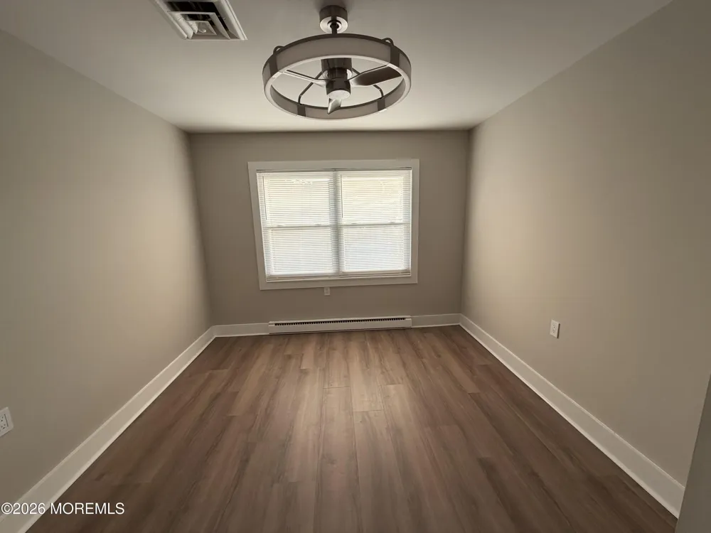 337 Canterbury Court Lakewood, NJ 08701