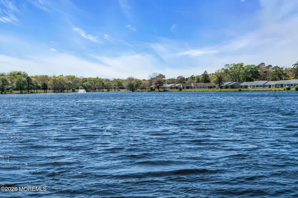 337 Canterbury Court Lakewood, NJ 08701