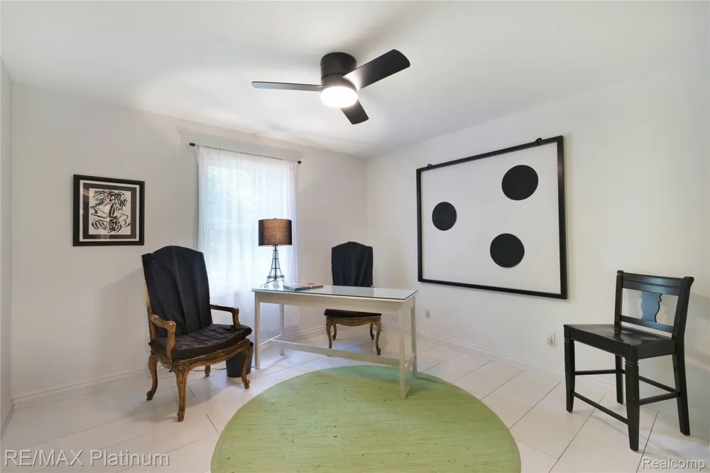 13268 Harborview Drive Fenton Charter Township, MI 48451