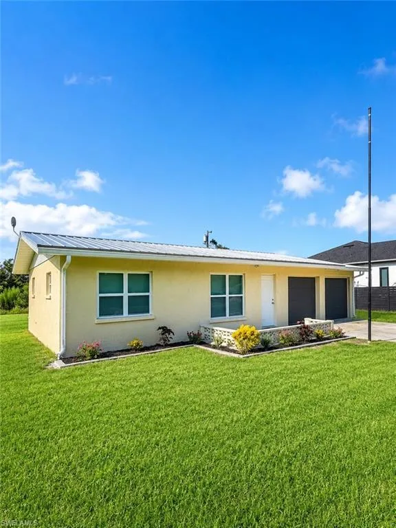 28017 Pasadena Drive Punta Gorda, FL 33955