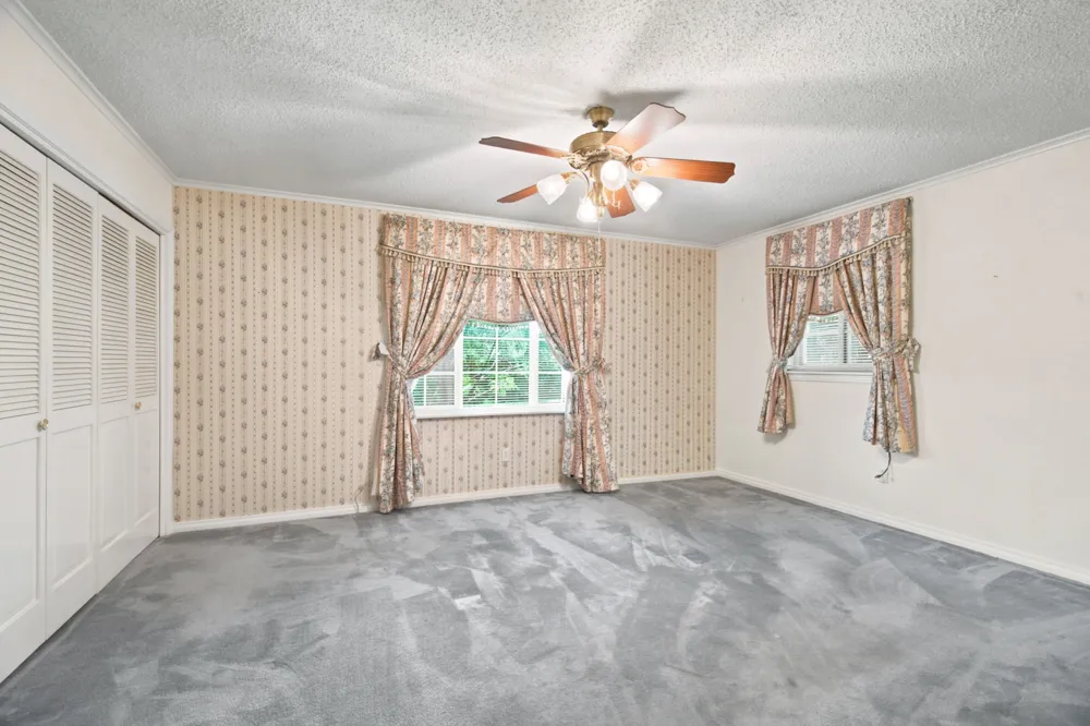 435 Horseshoe Trail W Aledo, TX 76008