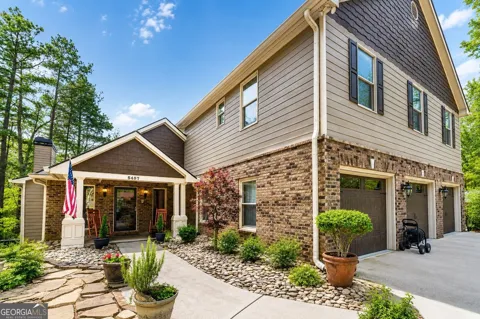 5457 Dogwood LN