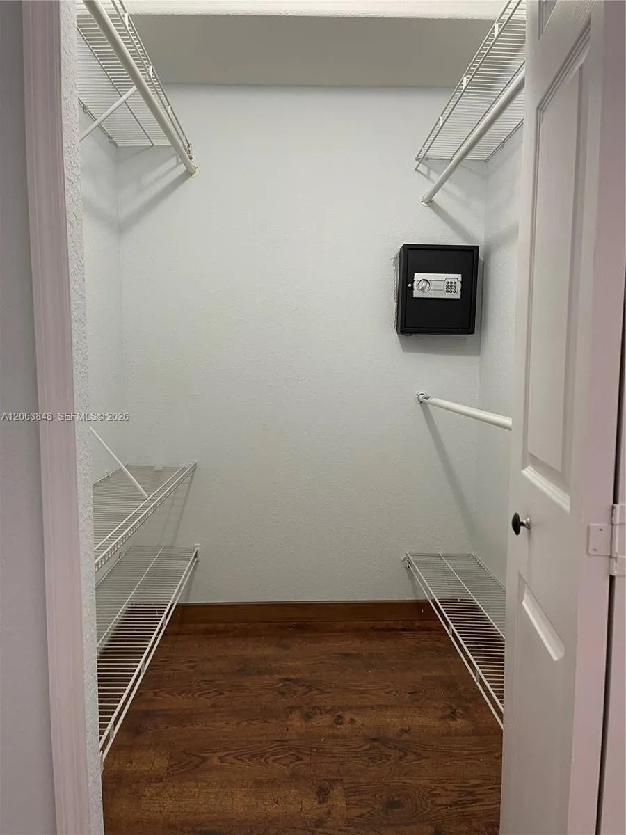 7380 NW 174th Ter #204 Hialeah, FL 33015