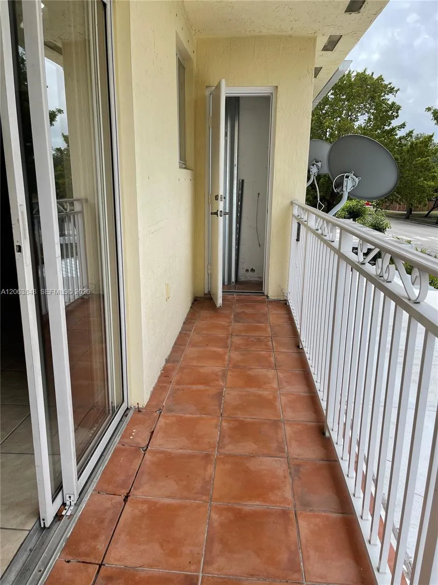7380 NW 174th Ter #204 Hialeah, FL 33015