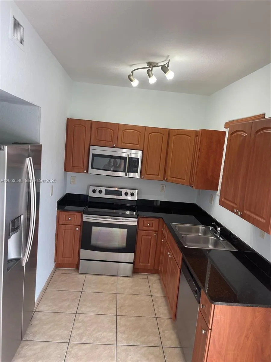 7380 NW 174th Ter #204 Hialeah, FL 33015