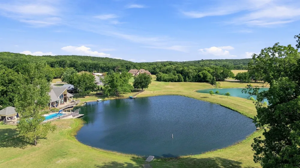 5665 Lakeview Drive Mounds, OK 74047
