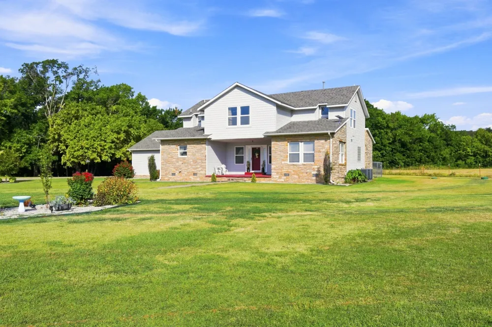 5665 Lakeview Drive Mounds, OK 74047