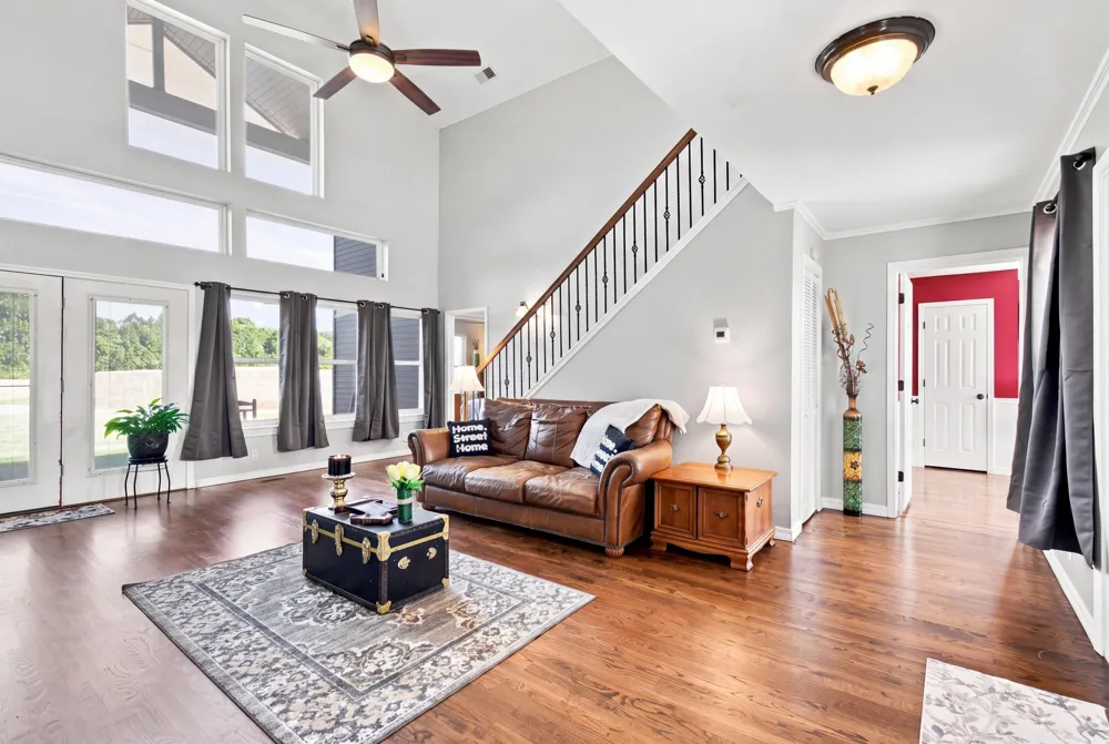 5665 Lakeview Drive Mounds, OK 74047