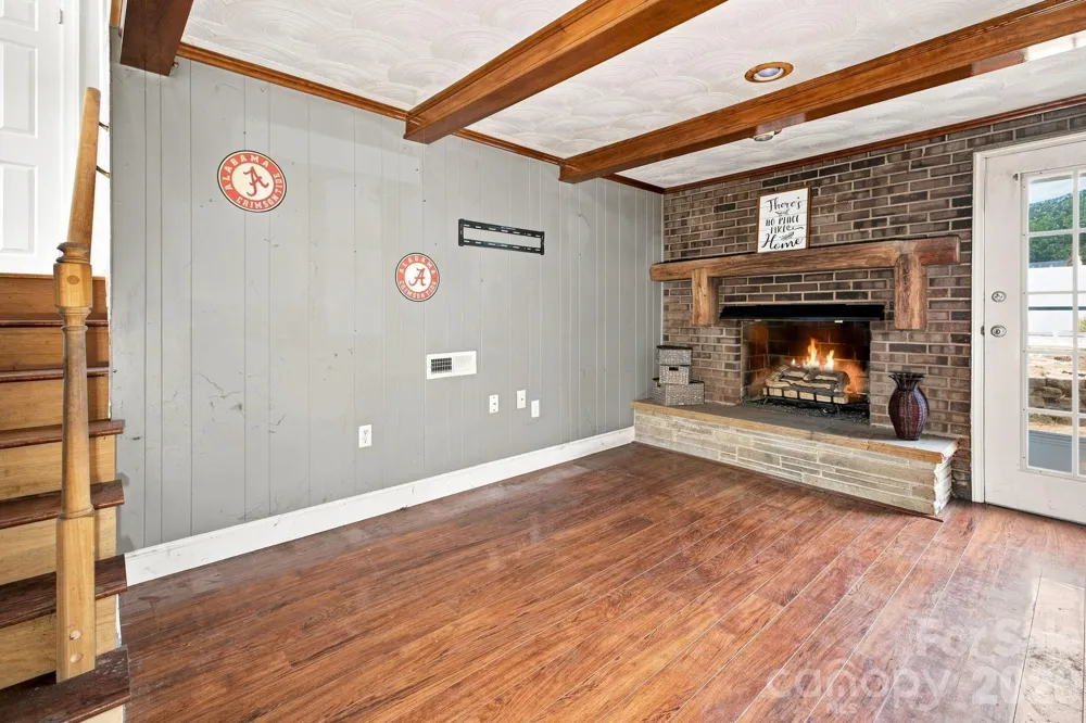 19 Pj Mcree Road Maiden, NC 28650