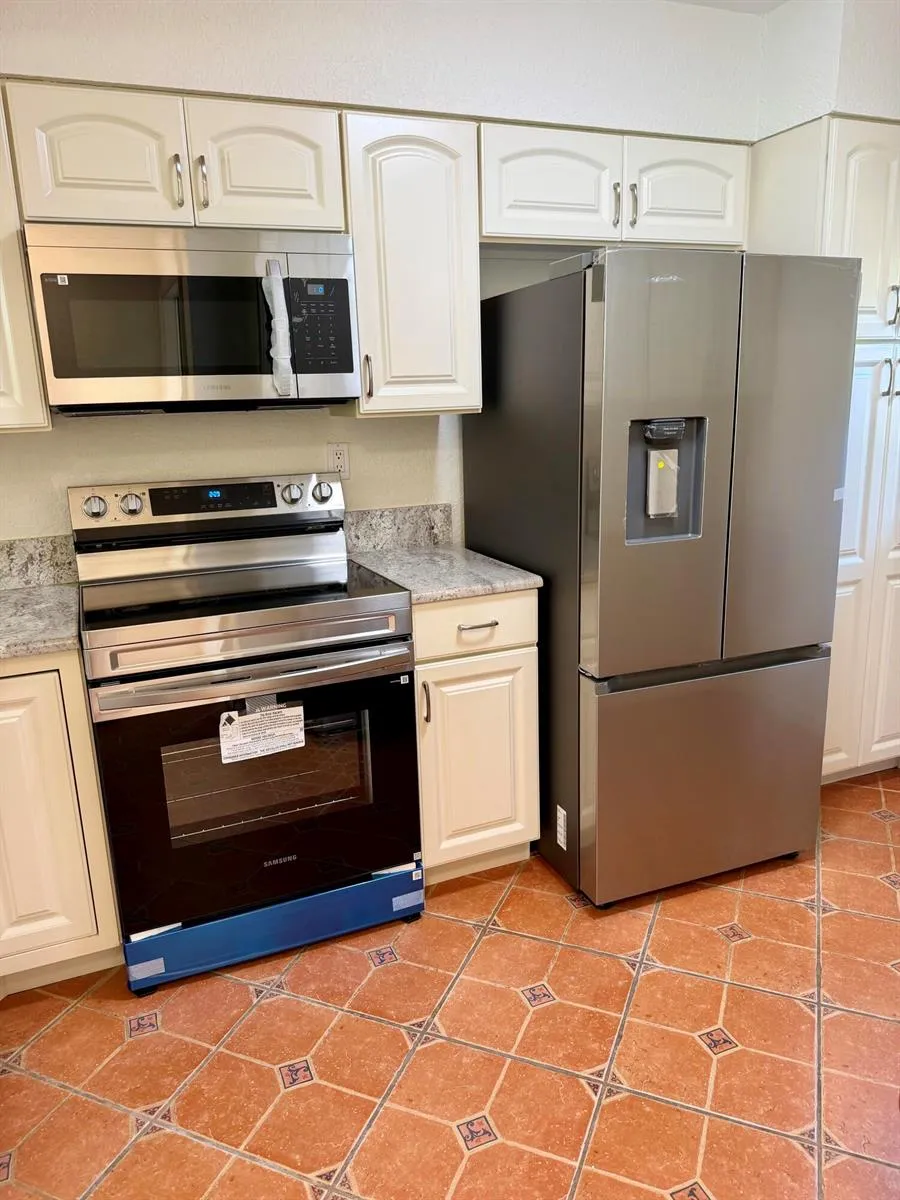 3149 MILLWOOD TERRACE #1210 Boca Raton, FL 33431