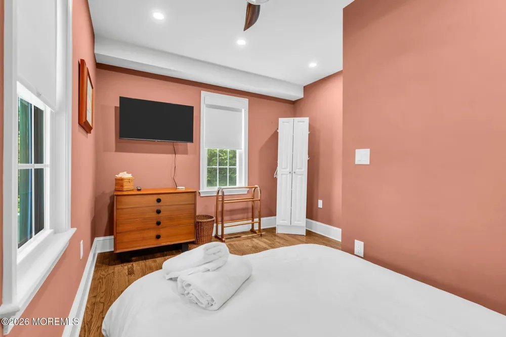 566 Prospect Avenue Spring Lake Heights, NJ 07762