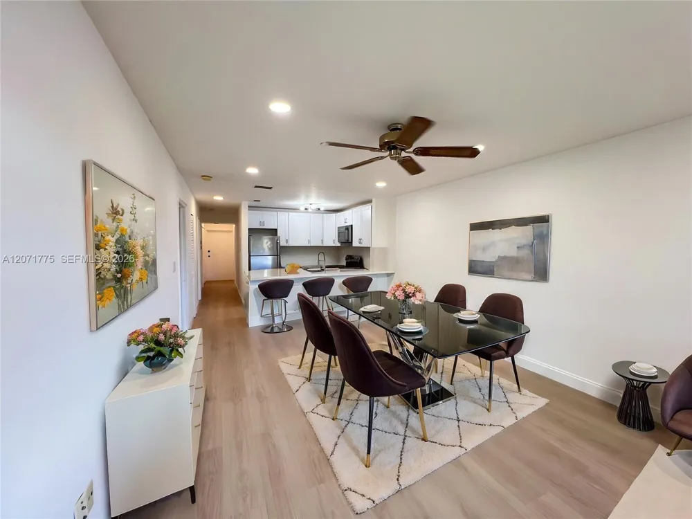 15665 SW 82nd Cir Ln #4-6 Miami, FL 33193