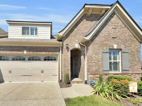 1397 Whispering Oaks Dr