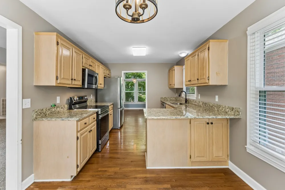5301 Mast Pt Hermitage, TN 37076