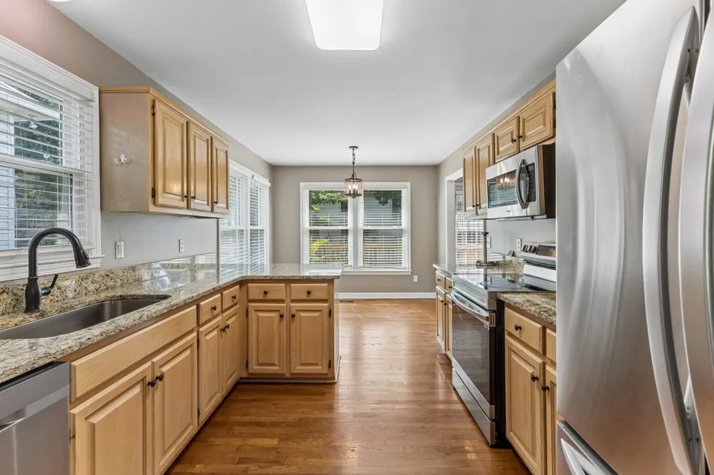 5301 Mast Pt Hermitage, TN 37076