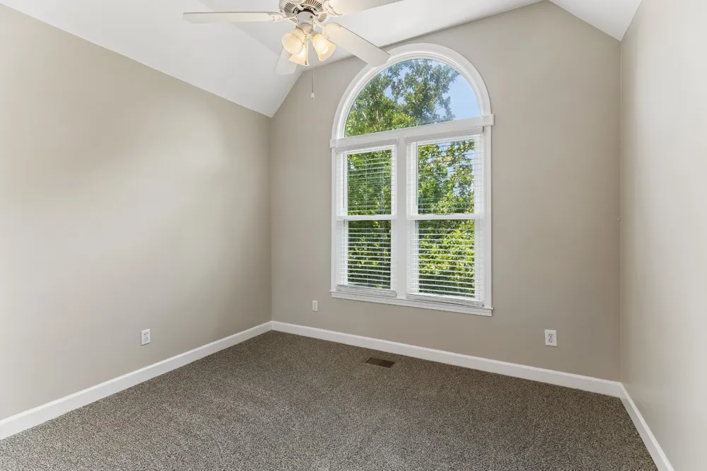 5301 Mast Pt Hermitage, TN 37076