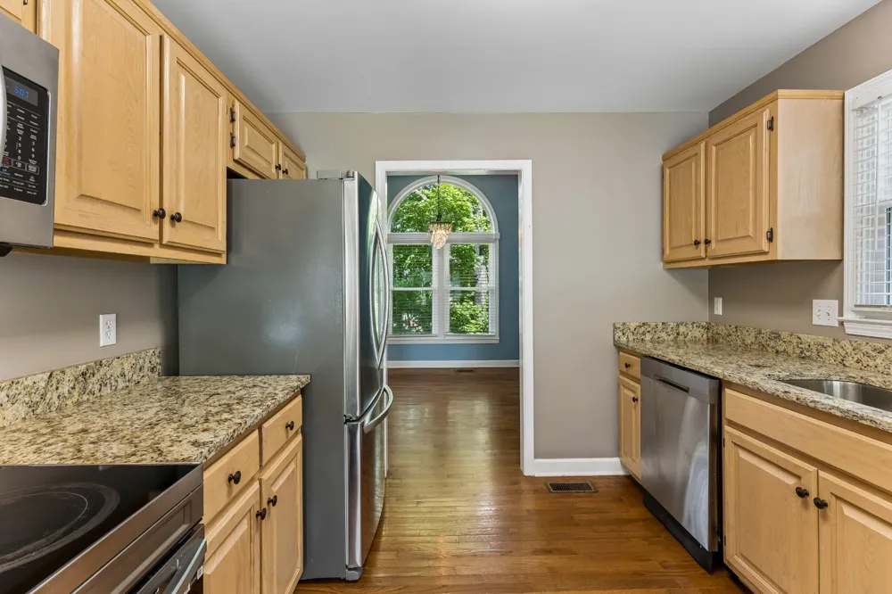 5301 Mast Pt Hermitage, TN 37076