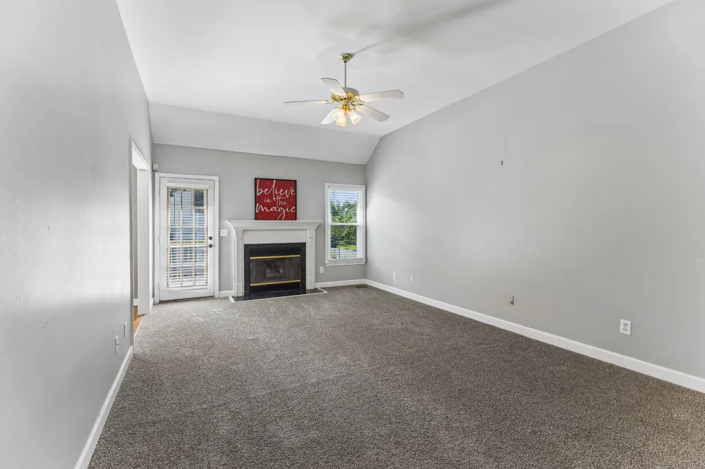 5301 Mast Pt Hermitage, TN 37076