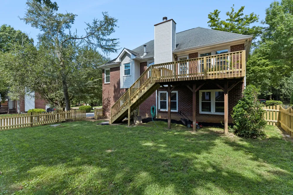 5301 Mast Pt Hermitage, TN 37076