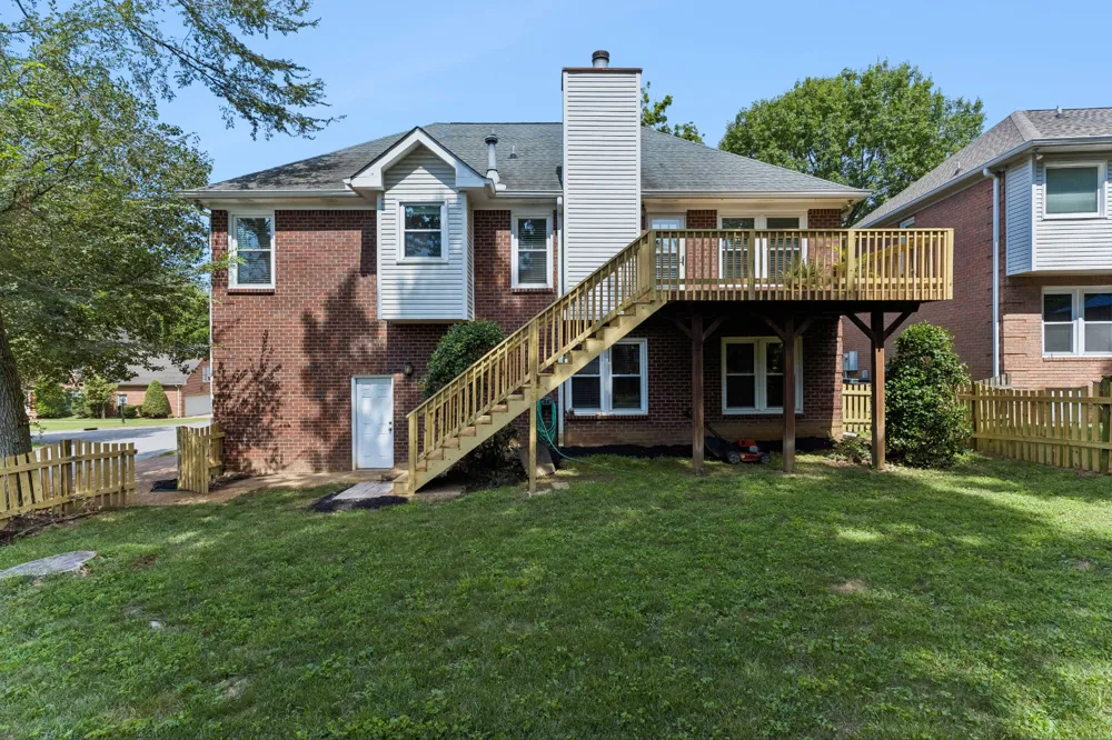5301 Mast Pt Hermitage, TN 37076