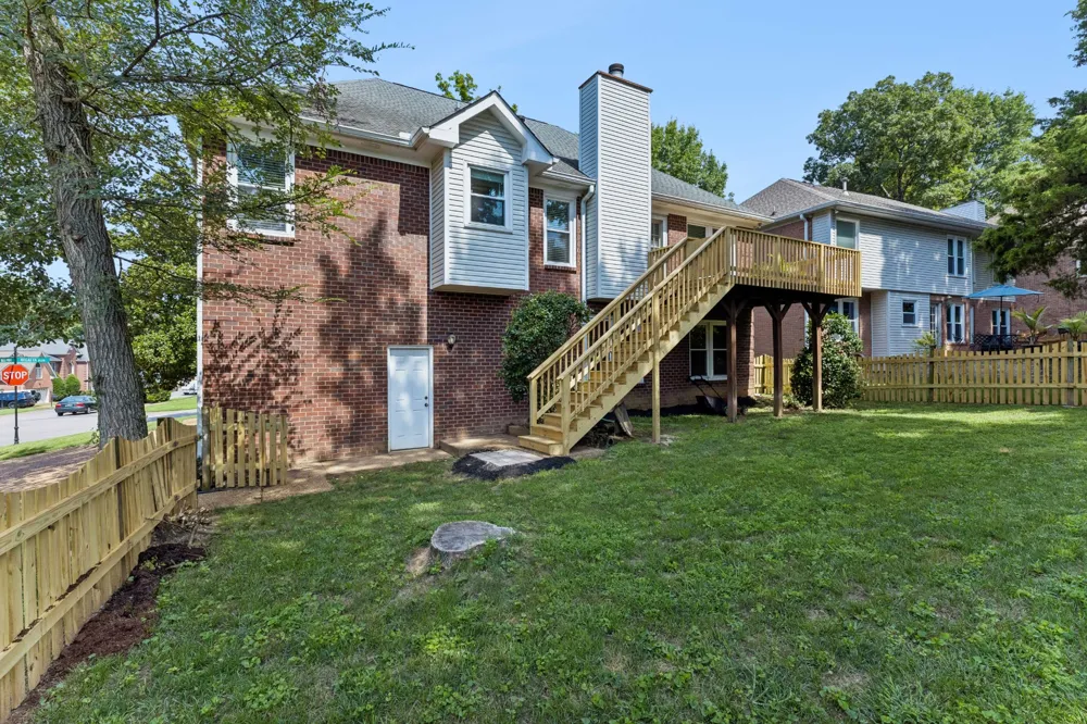 5301 Mast Pt Hermitage, TN 37076