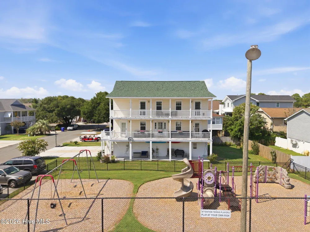 930 Riptide Lane Carolina Beach, NC 28428