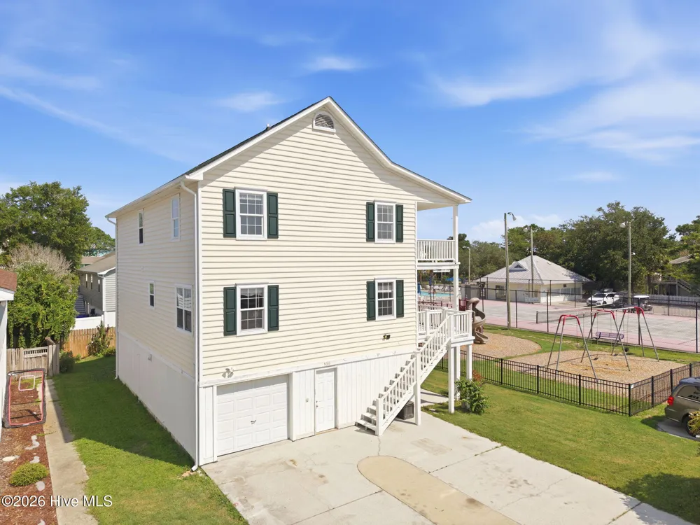 930 Riptide Lane Carolina Beach, NC 28428