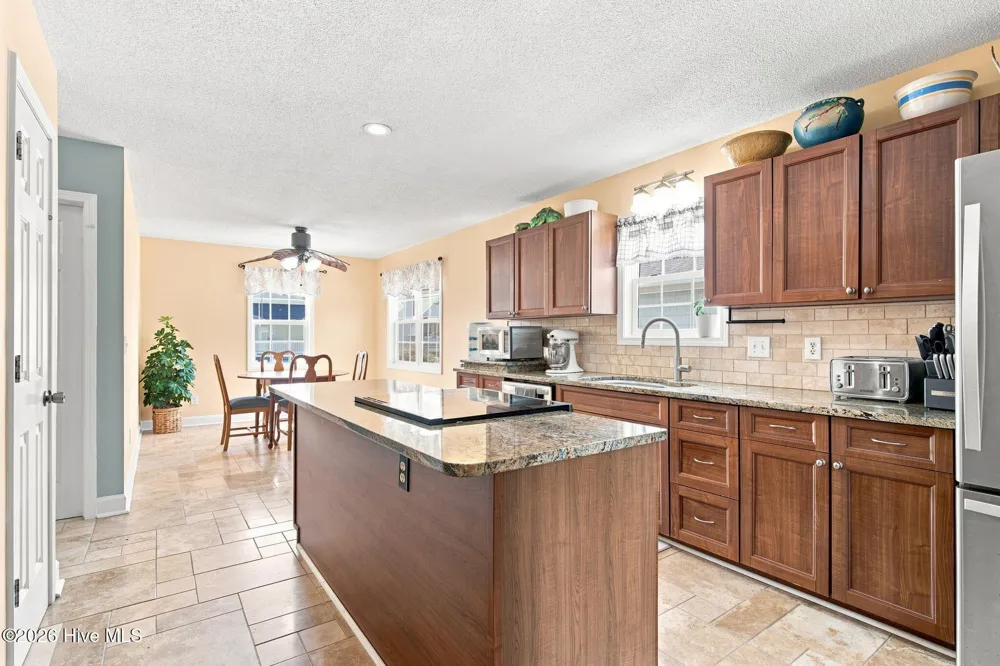 930 Riptide Lane Carolina Beach, NC 28428