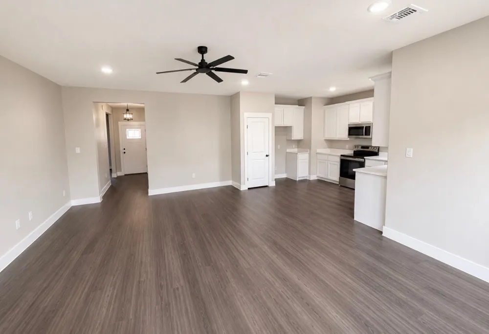 1021 W Sears Street Denison, TX 75020