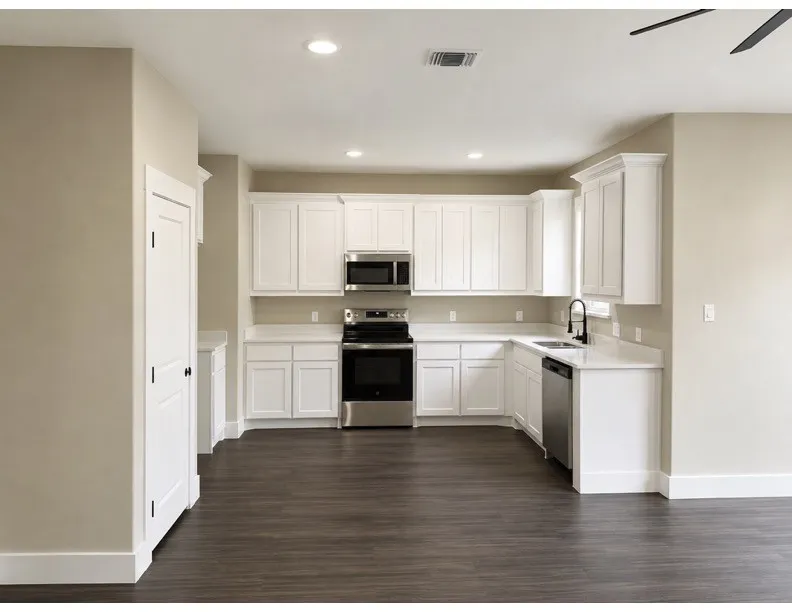 1021 W Sears Street Denison, TX 75020